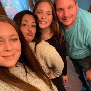 Meet your Posher, Sandra